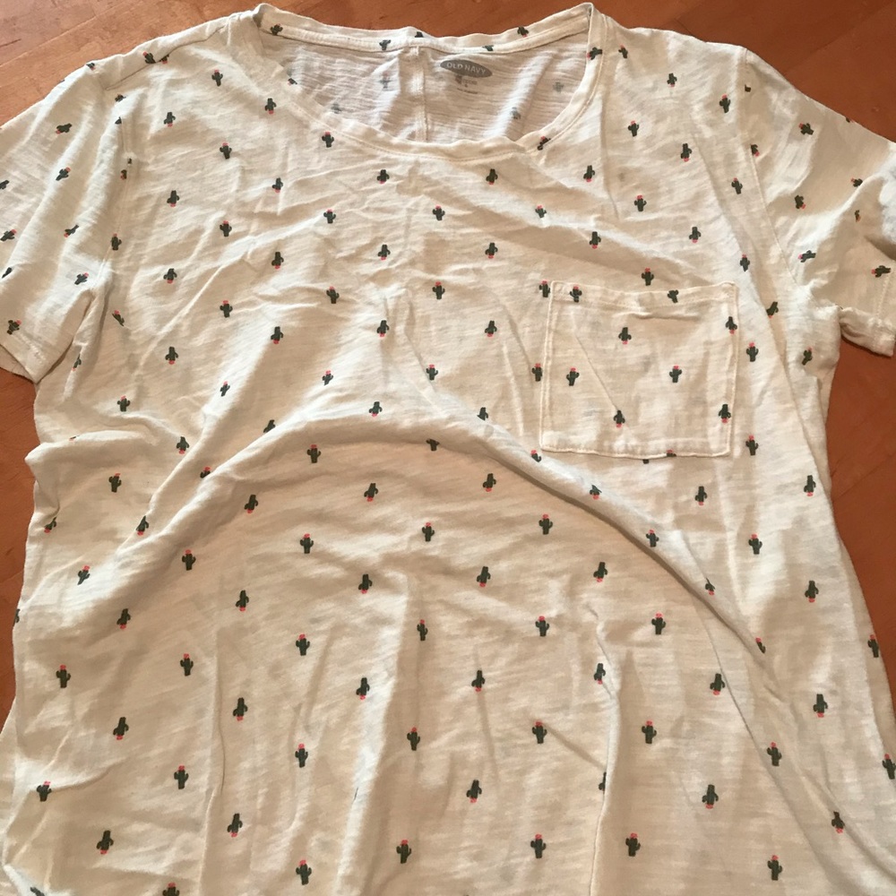 Old Navy Cactus Graphic Pocket Tee